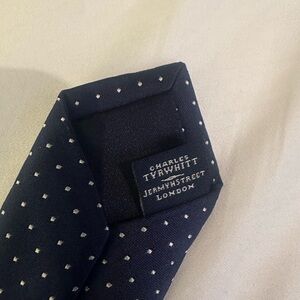 Charles Trywhitt neck tie
